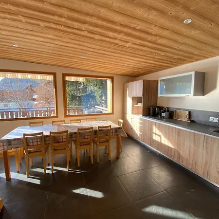 Les Lauzes Chalet *