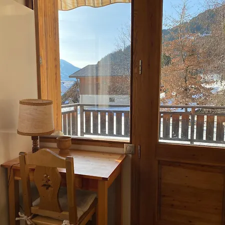 Les Lauzes Chalet *
